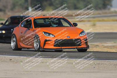 media/Sep-20-2025-Extreme Speed (Sat) [[1fcc23683c]]/Orange (Mid Intermediate)/Session 1 (Sunset)/